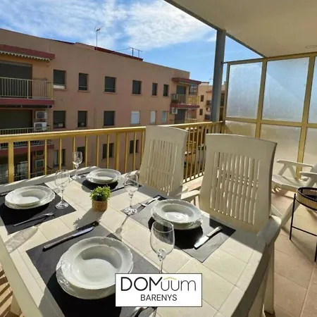 Domuum Holidays - Barenys Apartment